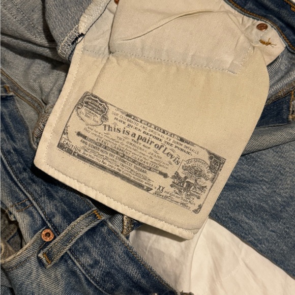 Vintage Levi’s 501 - Size 32 - Picture 3 of 10